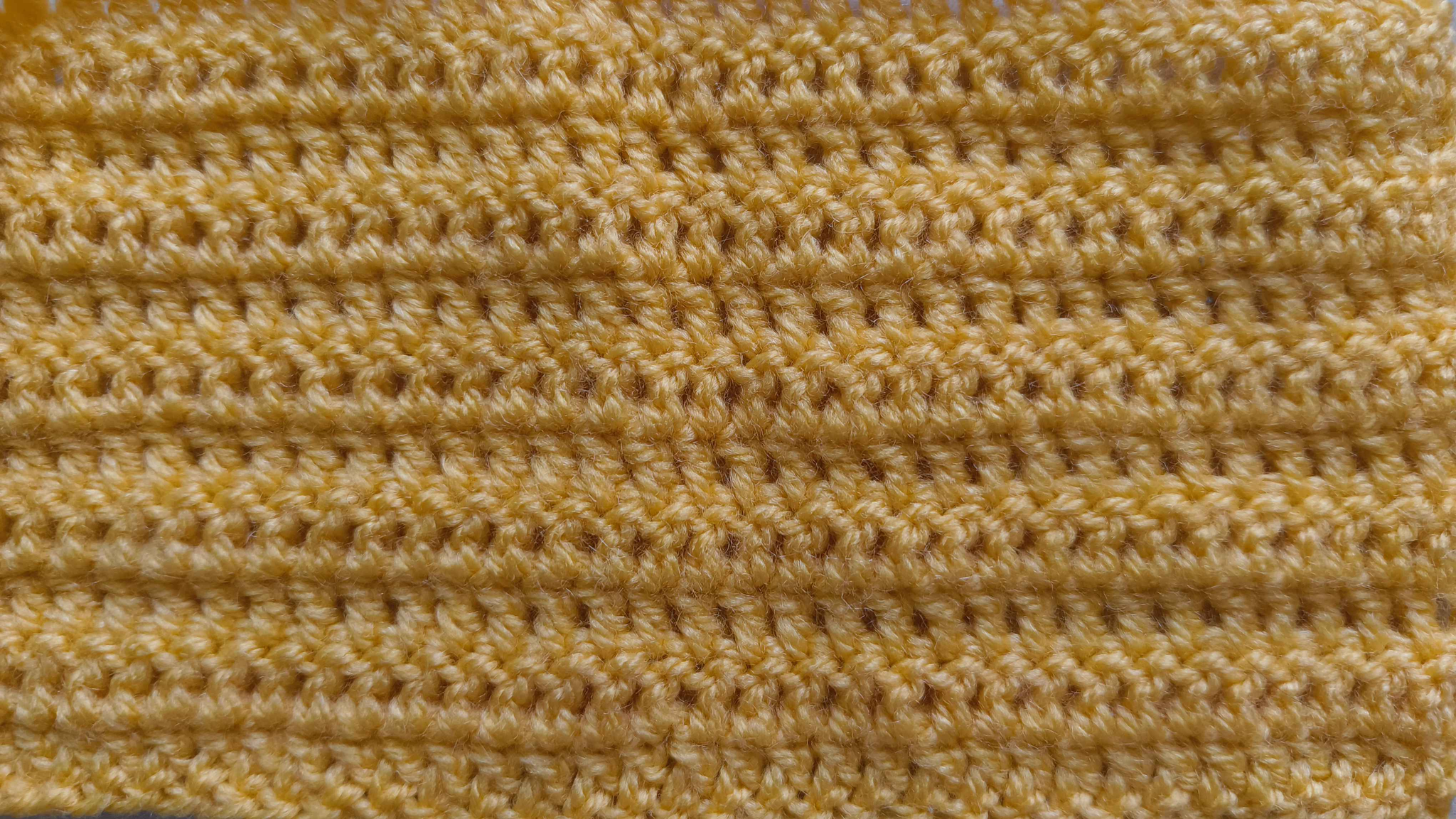 materiał zrobiony ze ściegu słupkowego