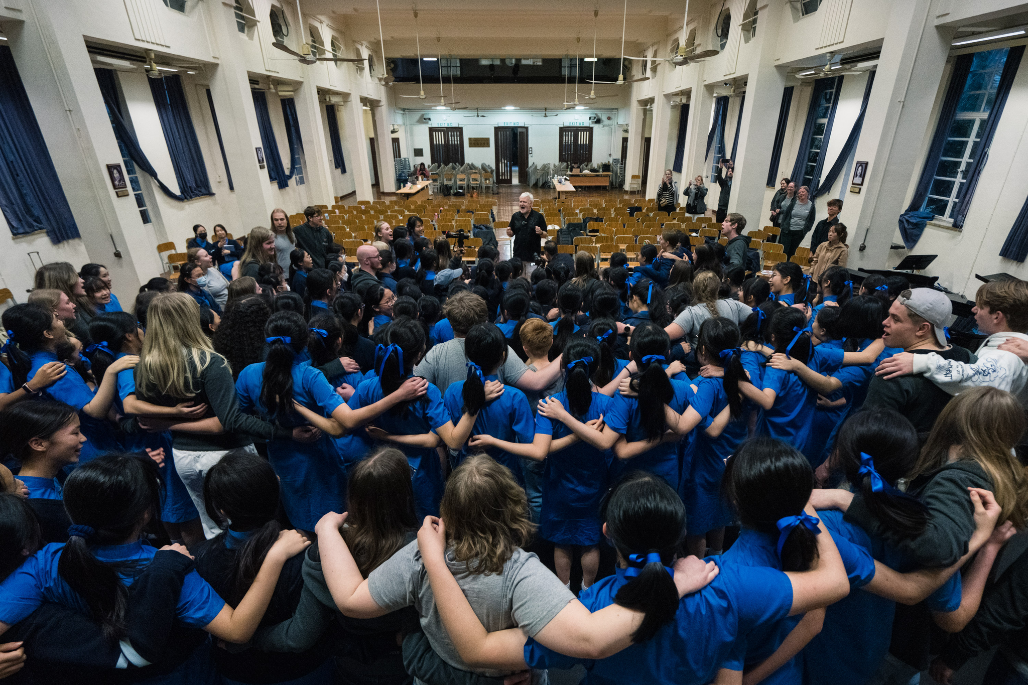 Interaction between Heep Yunn Secondary School and Defrost members