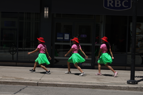 Performative Flanerie in response to Score 1

Score created by Mushtari Afroz