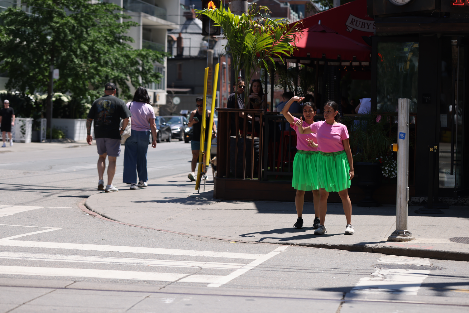 Momentarily transforming the popular destination at King and Portland into a site of critical engagement through a 29-step choreography that invited spatial negotiation and encounters with the Other within a space that is otherwise governed by capitalist-consumerist logic that actively seeks to erase all forms of anomaly.
This is created in response to Score 4. 
Score 4 is created by Mushtari Afroz
Choreography created by Mushtari Afroz
Performance co-created with Rachana Joshi, Rajvi Dedhia and Nidhi Baadkar.