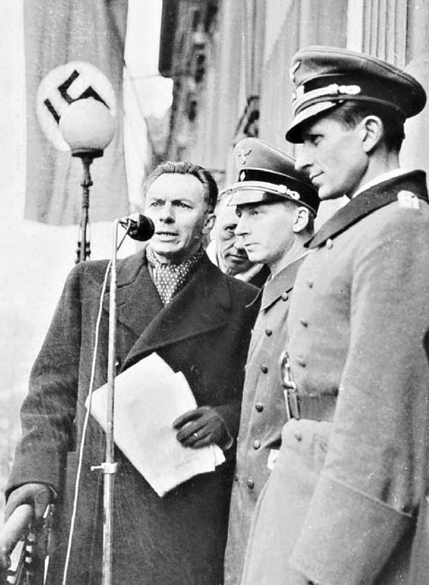 František Kocourek komentuje nacistickou vojenskou přehlídku na Václavském náměstí