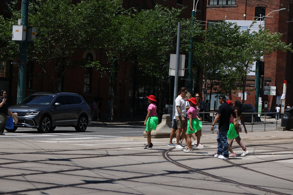 Performative Flanerie in response to Score 1

Score 1 created by Mushtari Afroz