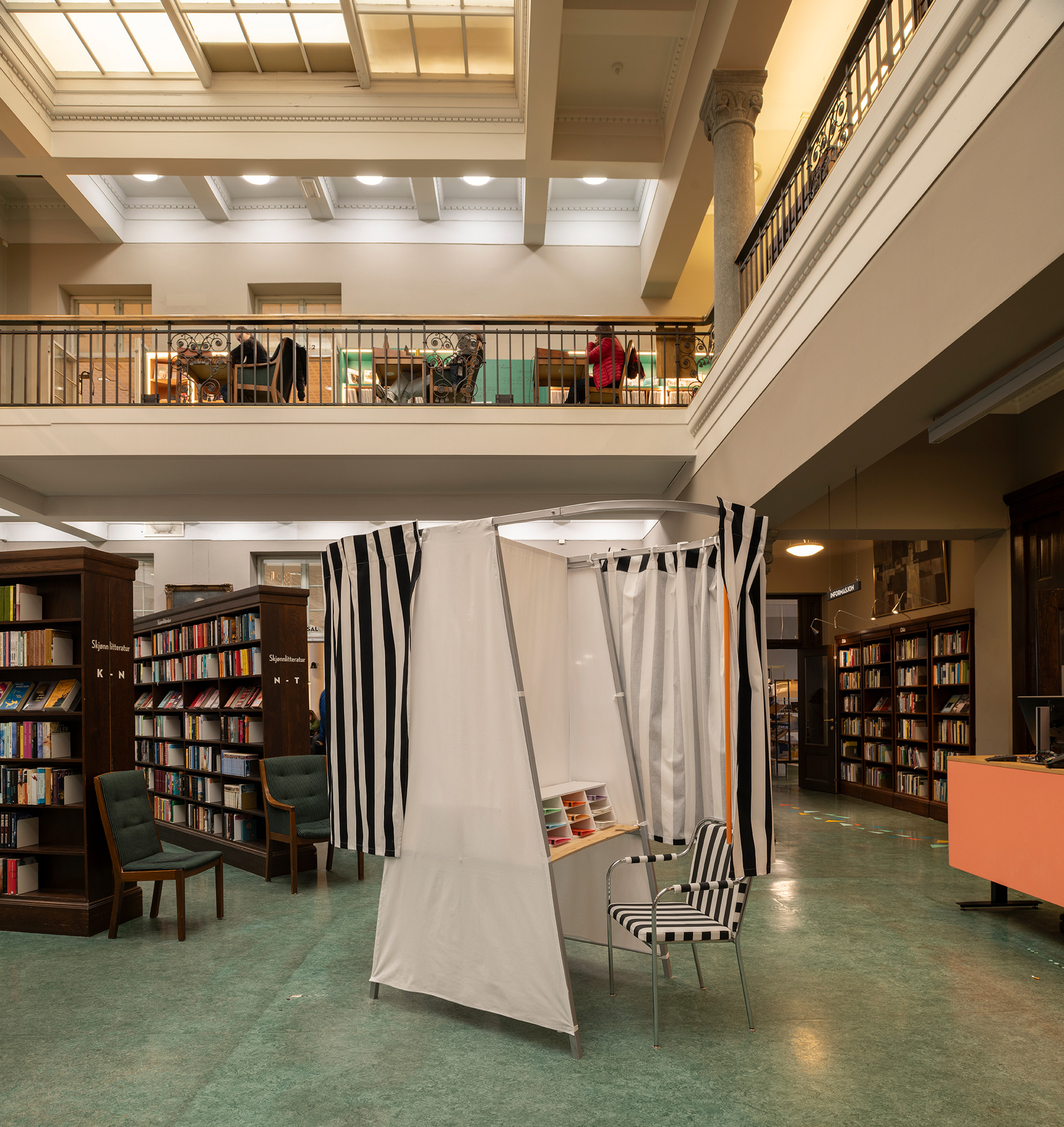 Political Confessions (installation)
Photo: Bjarte Bjørkum