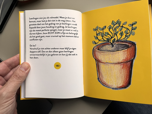 Wees je bewust van het feit dat jij een rolmodel bent voor je leerlingen