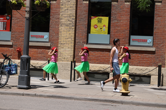 Performative Flanerie in response to Score 1

Score 1 created by Mushtari Afroz