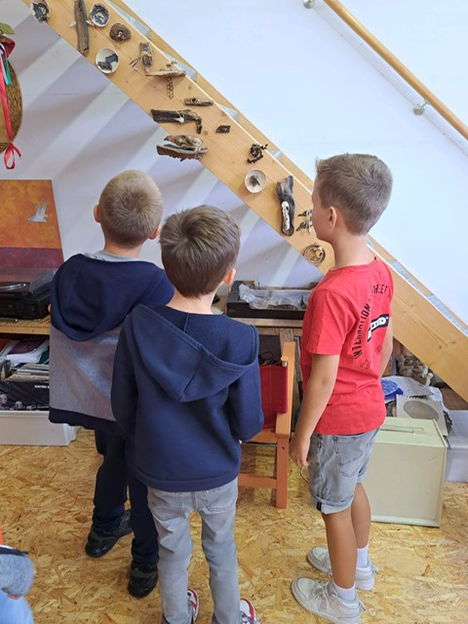 met drie
