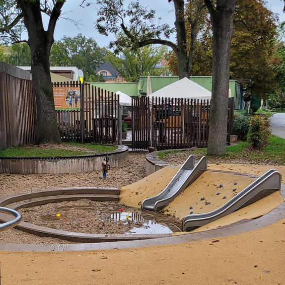 Picture of a playground in one of Brno's parks.