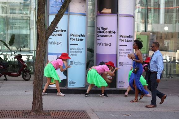 Performative Flanerie in response to Score 1

Score 1 created by Mushtari Afroz