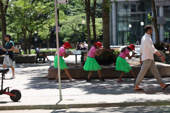 Performative Flanerie in response to Score 1

Score 1 created by Mushtari Afroz