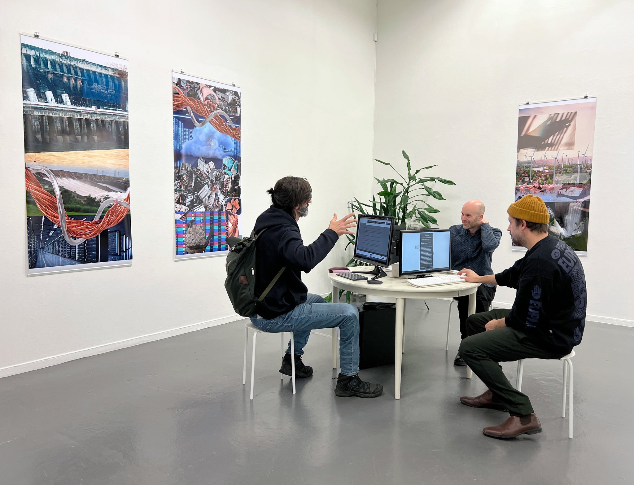 Playing Future Narratives Detail H1